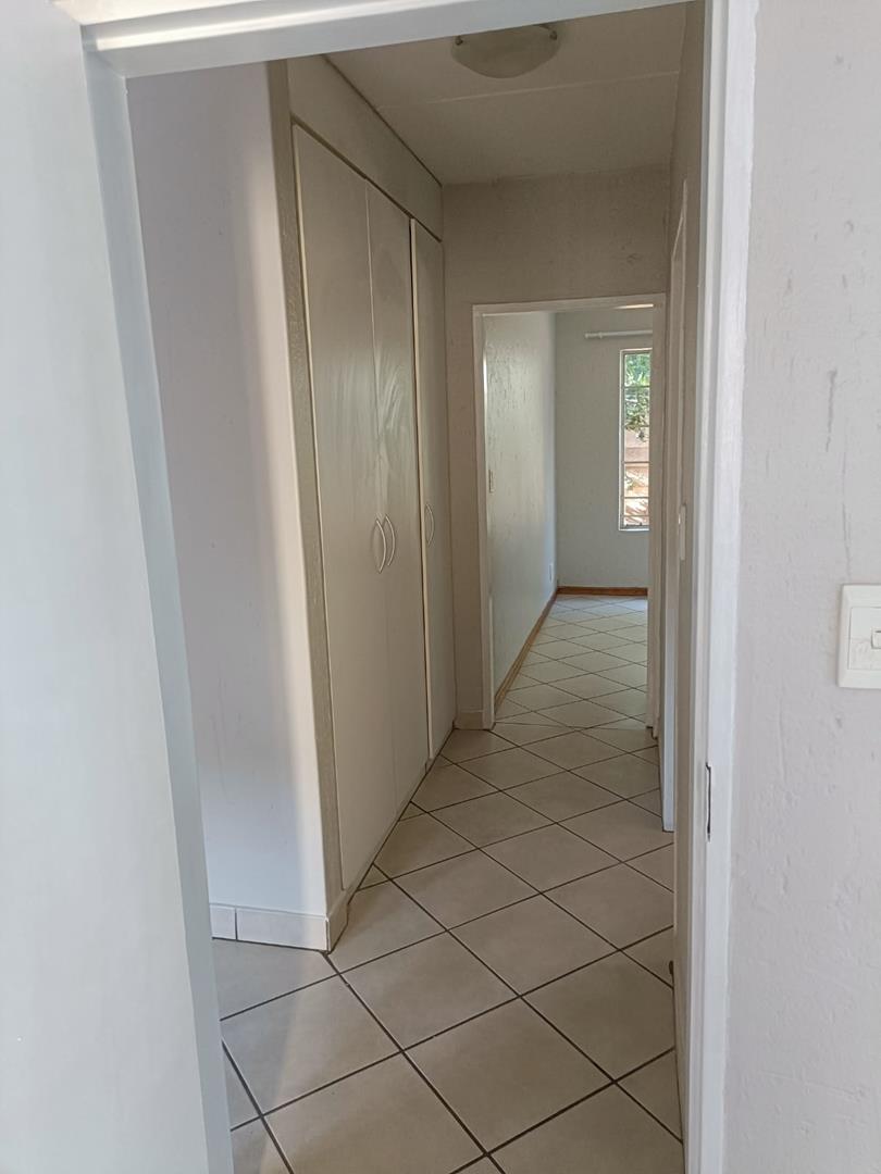 2 Bedroom Property for Sale in Pretoria North Gauteng