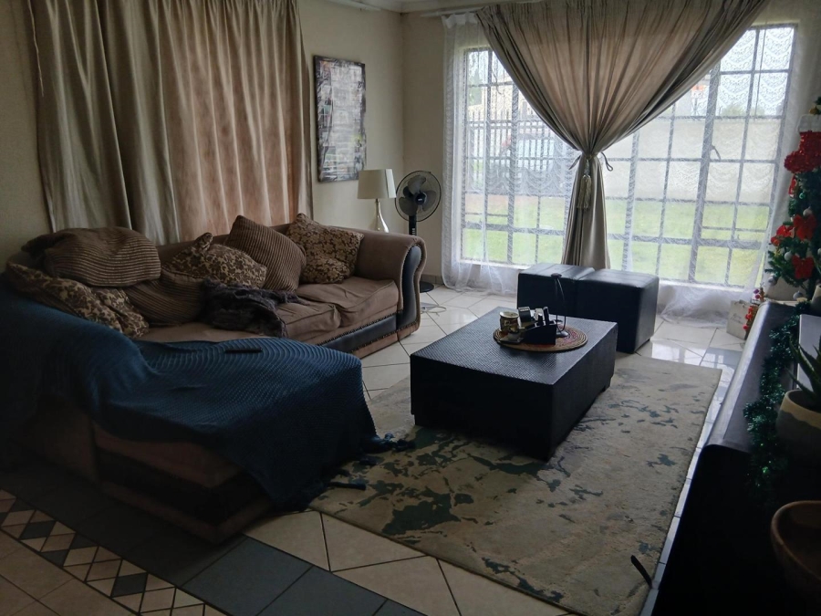 3 Bedroom Property for Sale in Terenure Gauteng