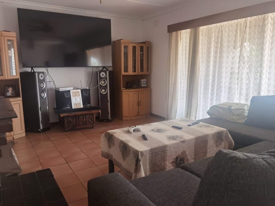 4 Bedroom Property for Sale in Birch Acres Gauteng