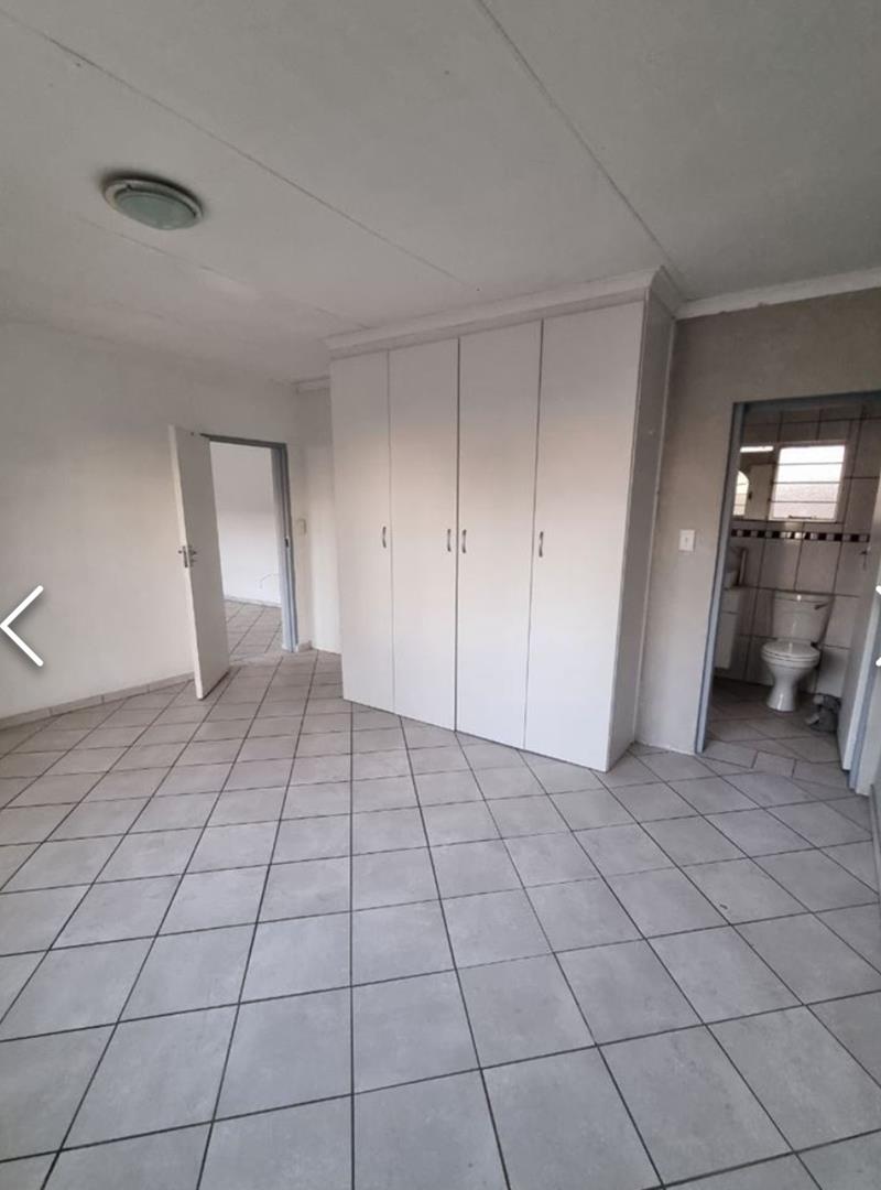 4 Bedroom Property for Sale in Birch Acres Gauteng