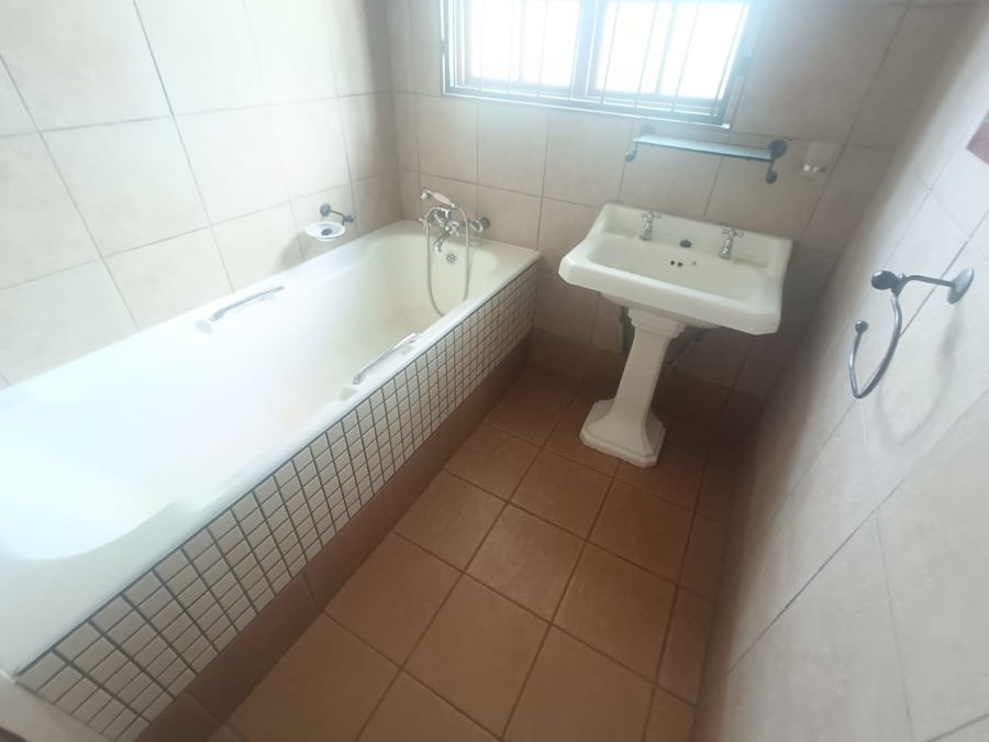 4 Bedroom Property for Sale in Lyttelton Manor Gauteng