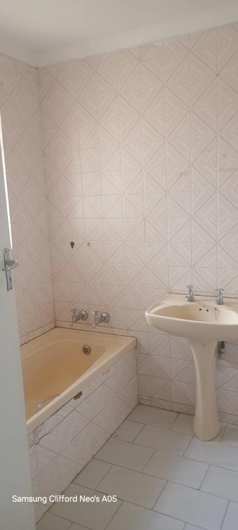 3 Bedroom Property for Sale in Kagiso Gauteng