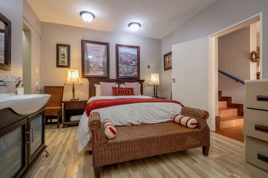 4 Bedroom Property for Sale in Westdene Gauteng