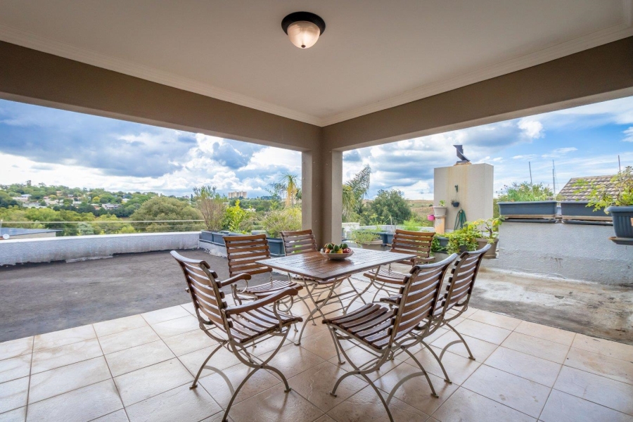 4 Bedroom Property for Sale in Westdene Gauteng