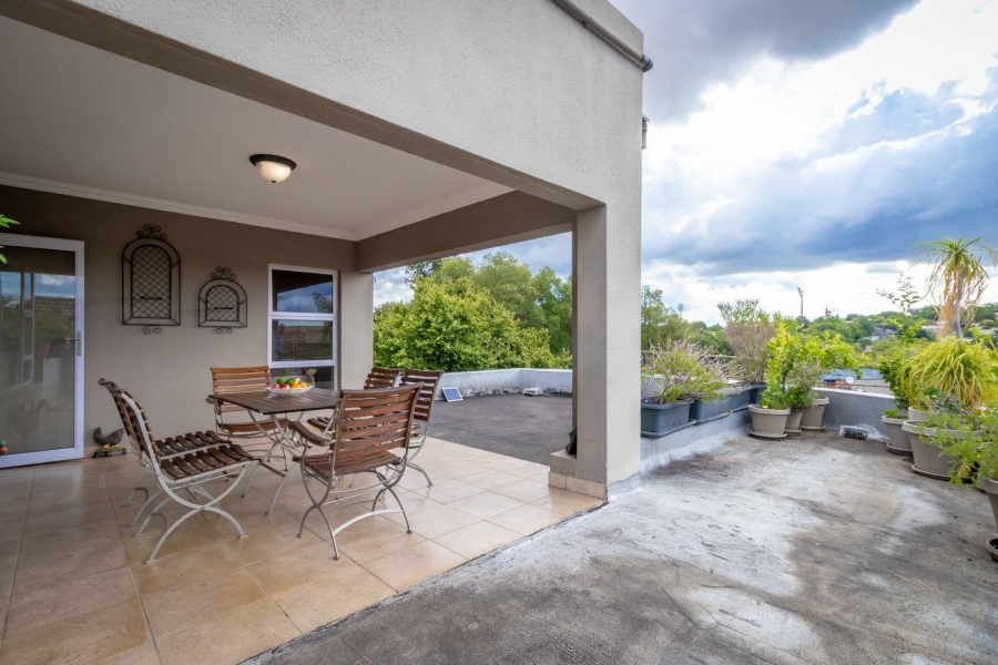 4 Bedroom Property for Sale in Westdene Gauteng