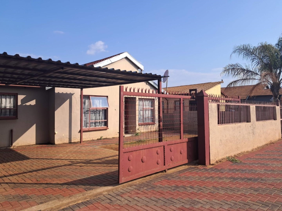 To Let 3 Bedroom Property for Rent in Ga-rankuwa Unit 17 Gauteng