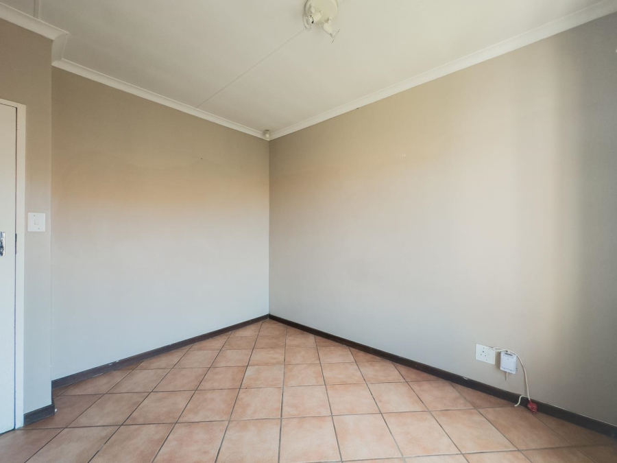 2 Bedroom Property for Sale in Mooikloof Ridge Gauteng