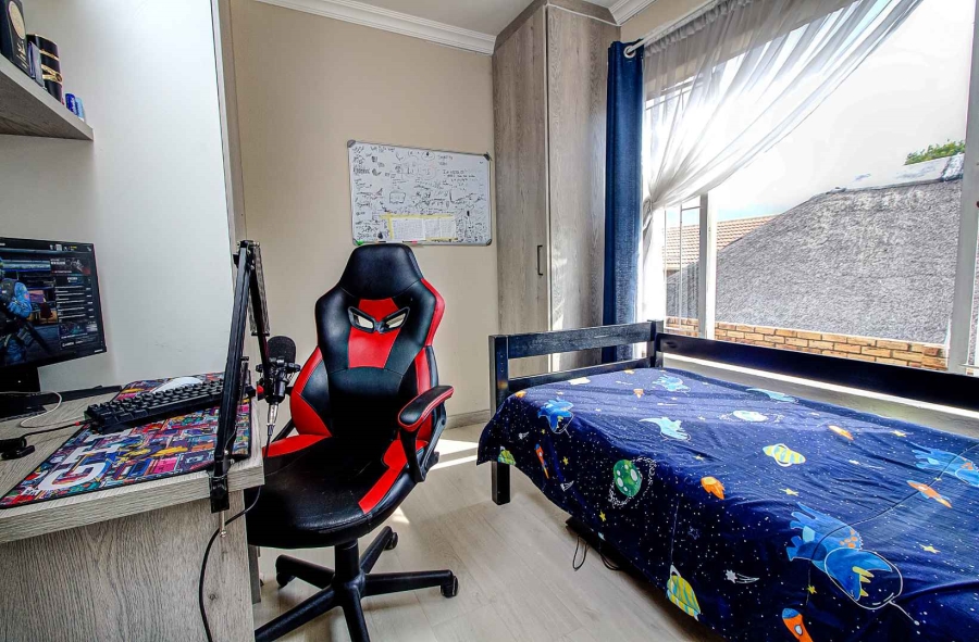 3 Bedroom Property for Sale in Wilgeheuwel Gauteng