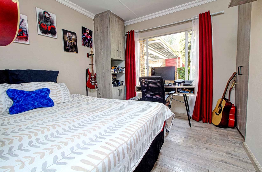 3 Bedroom Property for Sale in Wilgeheuwel Gauteng