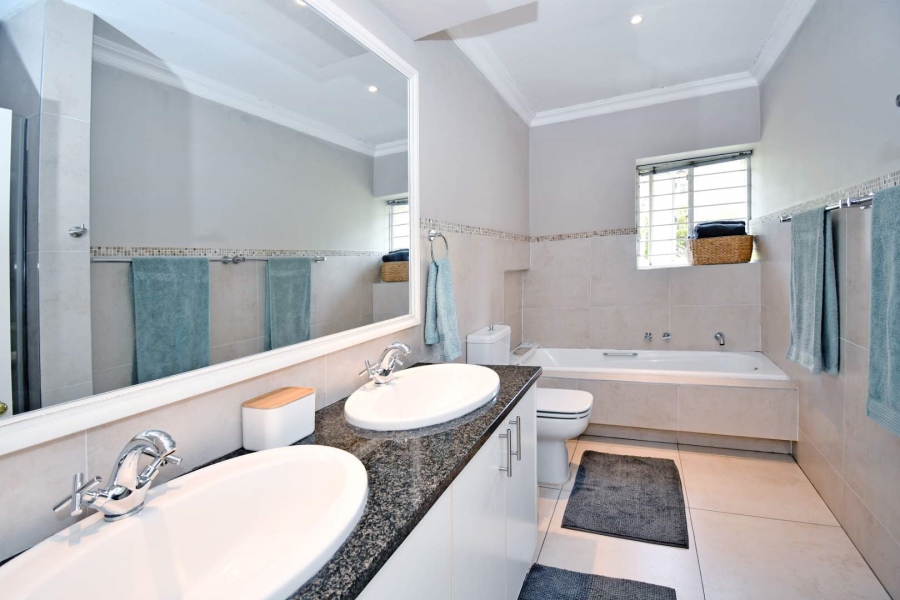 3 Bedroom Property for Sale in Sandown Gauteng