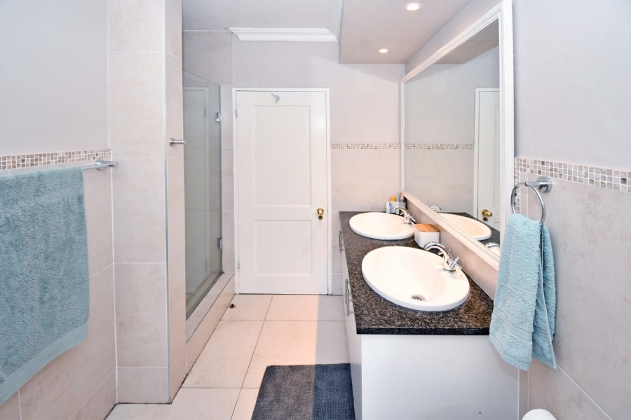 3 Bedroom Property for Sale in Sandown Gauteng