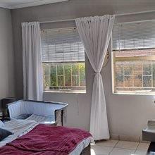2 Bedroom Property for Sale in Eldoraigne Gauteng
