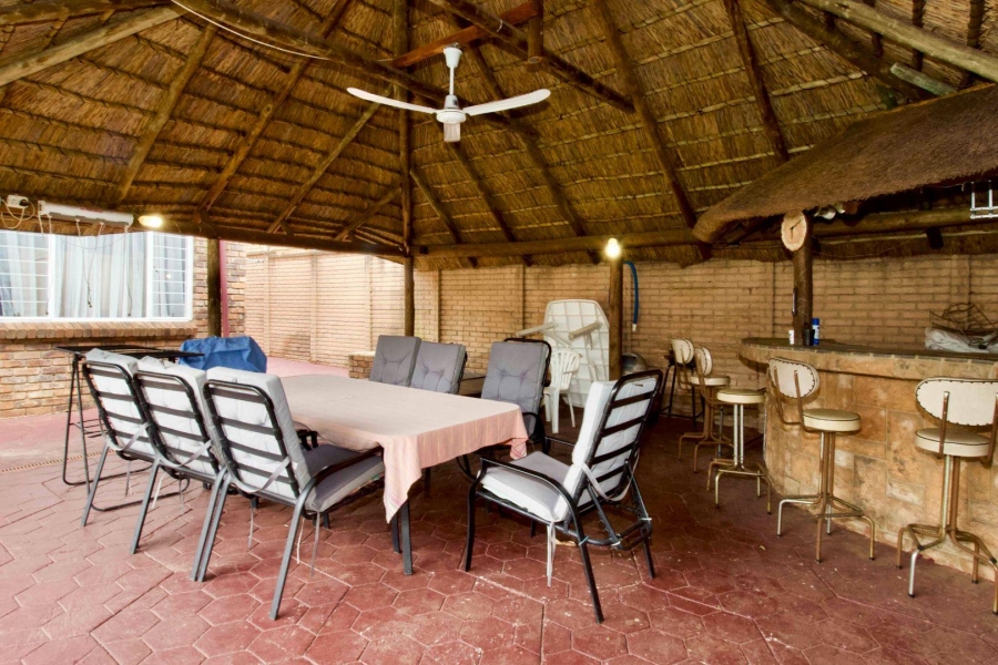 5 Bedroom Property for Sale in Highveld Gauteng