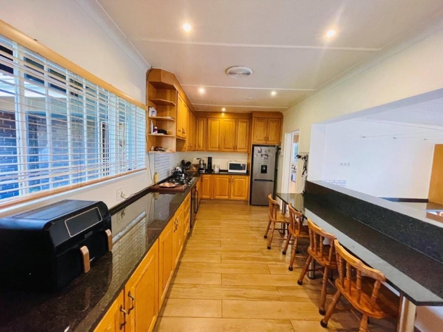 4 Bedroom Property for Sale in Randhart Gauteng