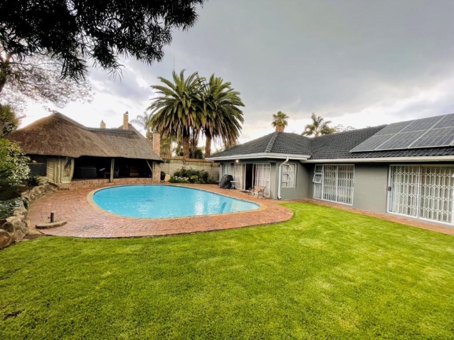 4 Bedroom Property for Sale in Randhart Gauteng
