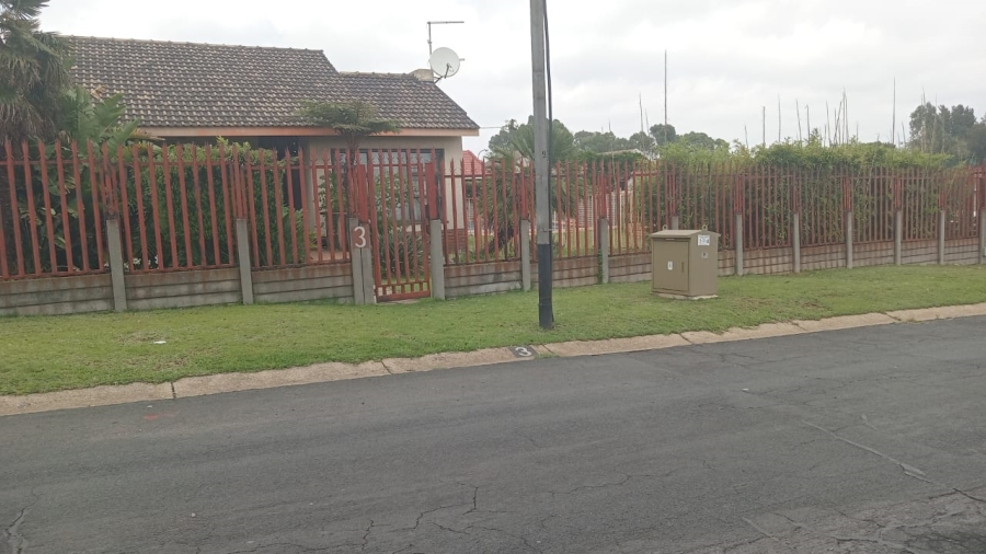 3 Bedroom Property for Sale in Evans Park Gauteng