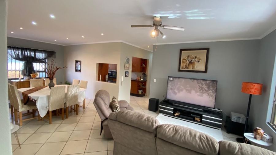 3 Bedroom Property for Sale in New Redruth Gauteng
