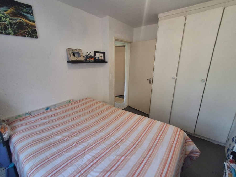 2 Bedroom Property for Sale in Bassonia Gauteng