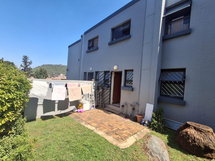2 Bedroom Property for Sale in Bassonia Gauteng