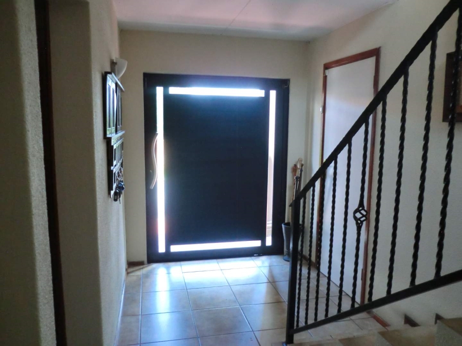 4 Bedroom Property for Sale in Van Riebeeck Park Gauteng