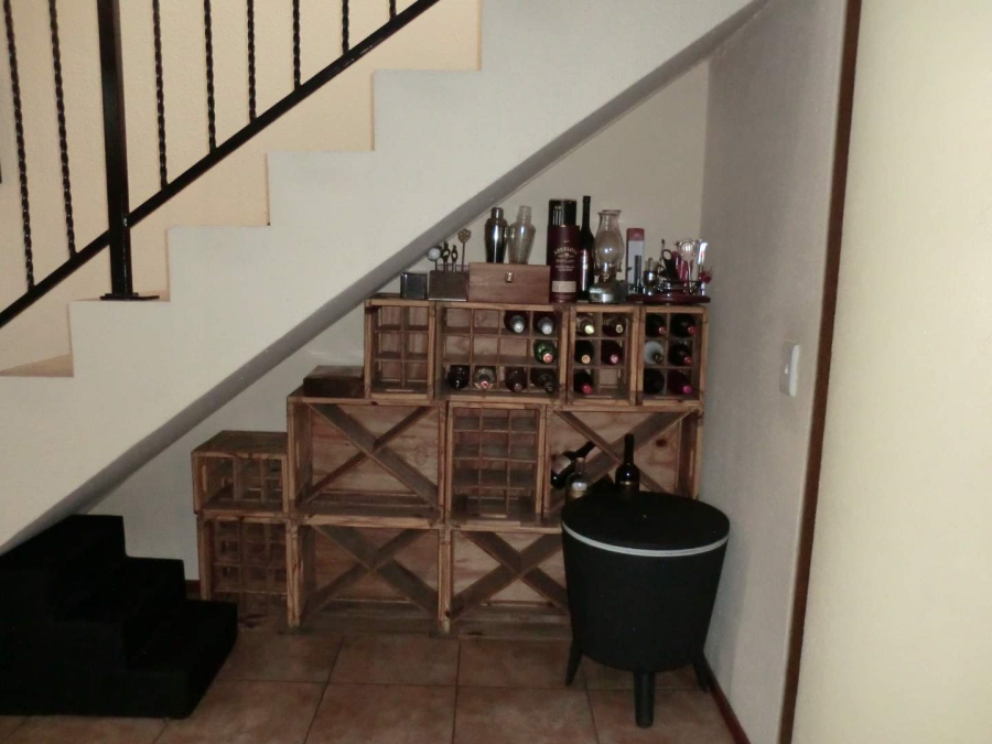 4 Bedroom Property for Sale in Van Riebeeck Park Gauteng