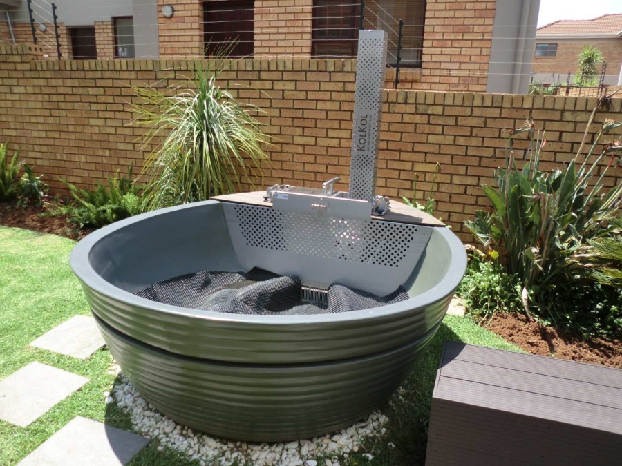 4 Bedroom Property for Sale in Van Riebeeck Park Gauteng