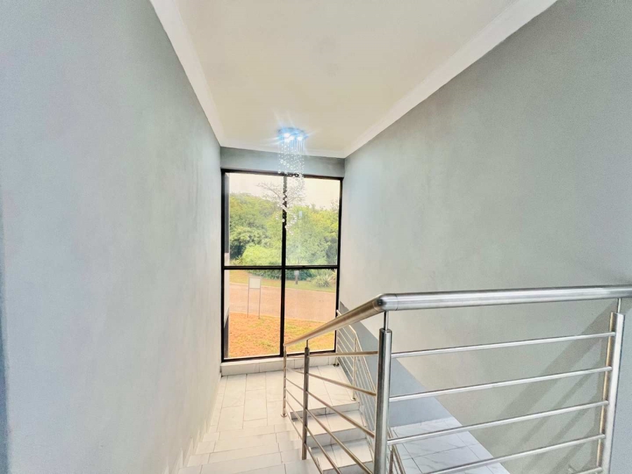 5 Bedroom Property for Sale in Roodeplaat Gauteng