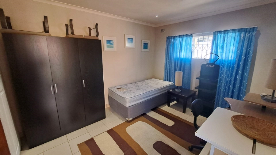 To Let 1 Bedroom Property for Rent in Blairgowrie Gauteng