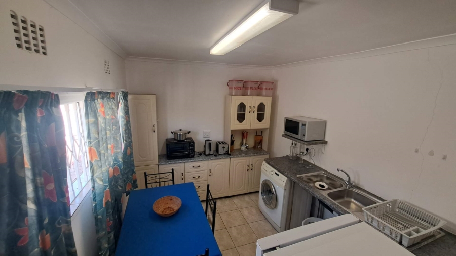 To Let 1 Bedroom Property for Rent in Blairgowrie Gauteng