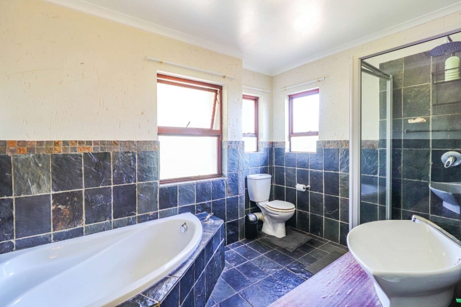 2 Bedroom Property for Sale in Ferndale Gauteng