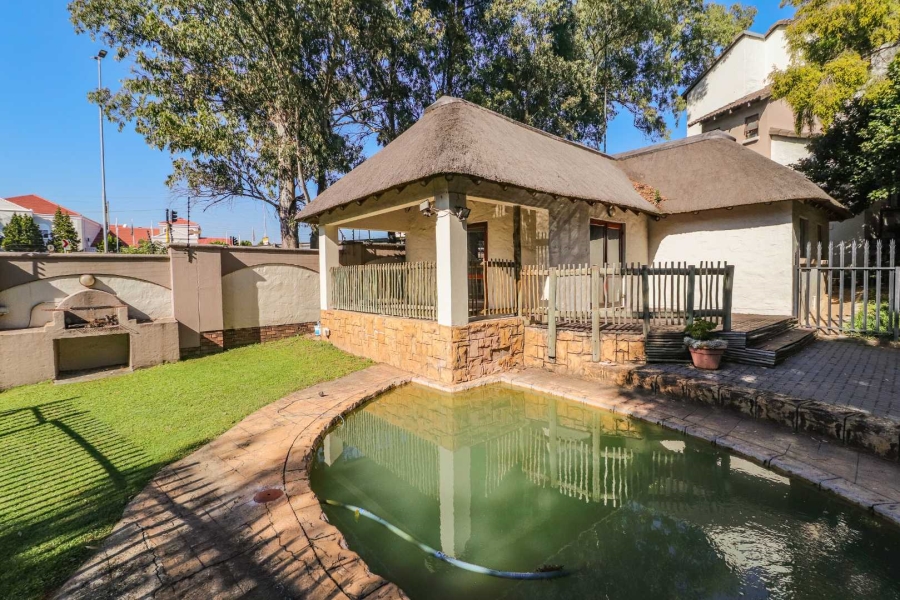 2 Bedroom Property for Sale in Ferndale Gauteng