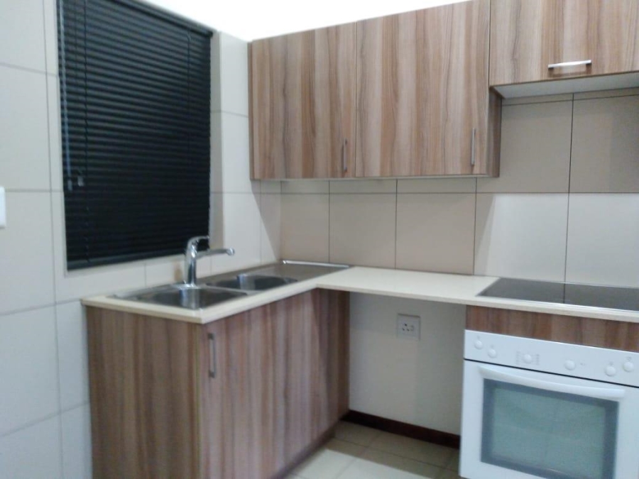 To Let 1 Bedroom Property for Rent in Jackal Creek Golf Estate Gauteng