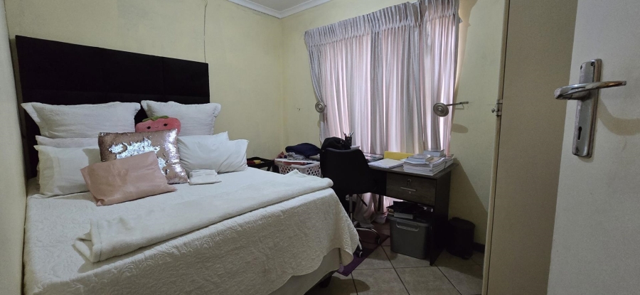 2 Bedroom Property for Sale in Mooikloof Ridge Gauteng