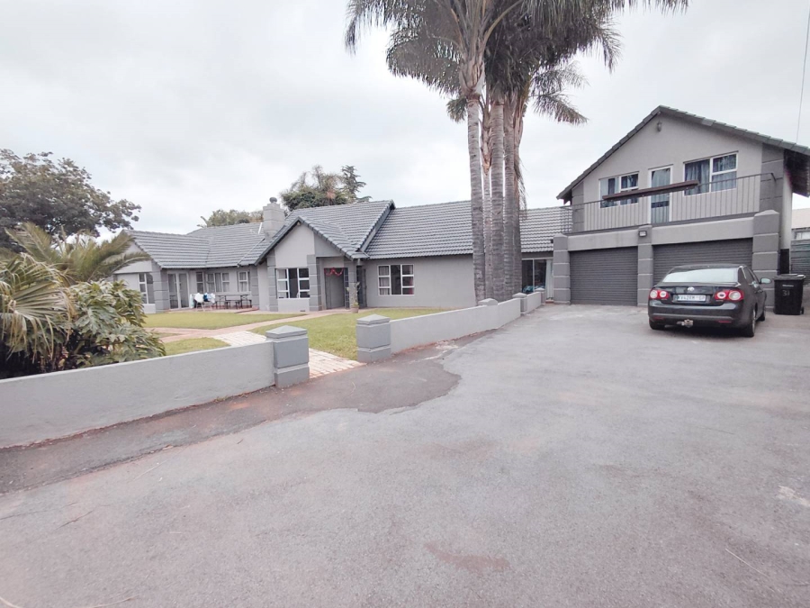 4 Bedroom Property for Sale in Birchleigh Gauteng