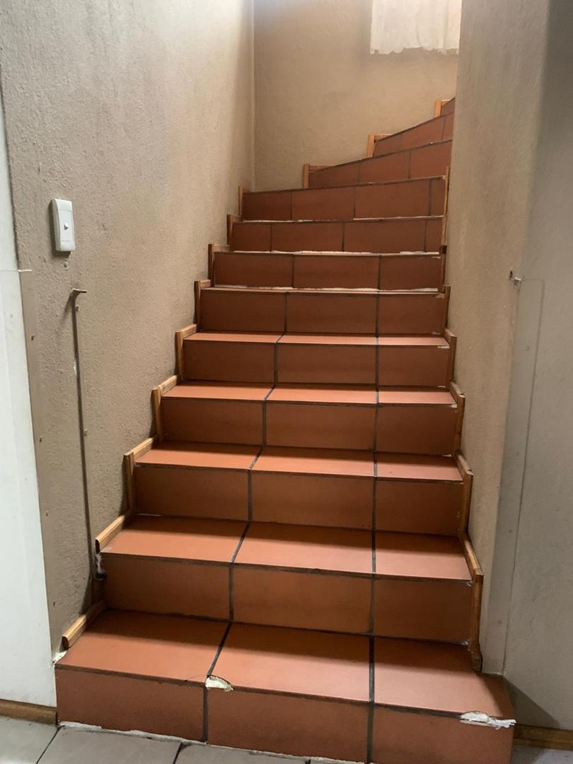 4 Bedroom Property for Sale in Birchleigh North Gauteng