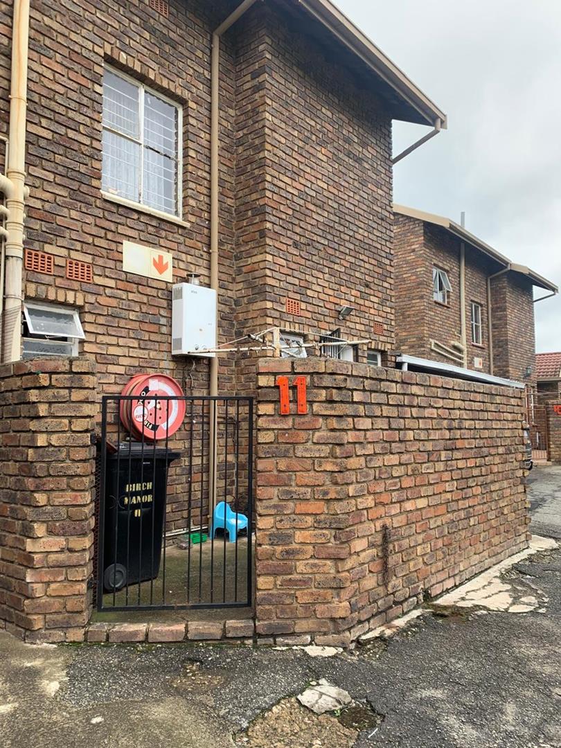 4 Bedroom Property for Sale in Birchleigh North Gauteng