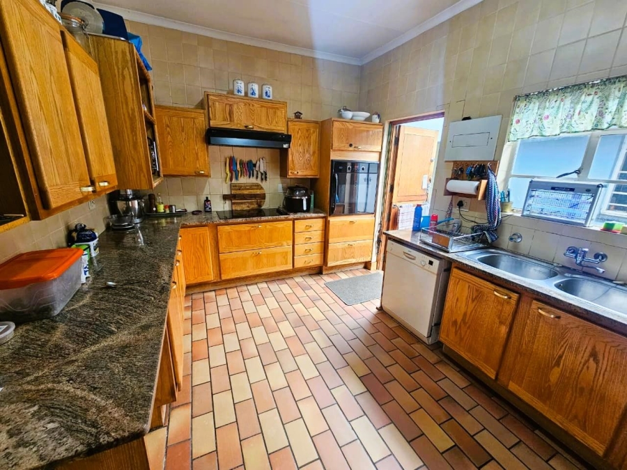4 Bedroom Property for Sale in Rietondale Gauteng