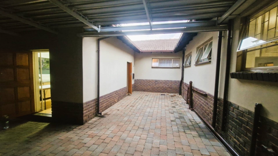 3 Bedroom Property for Sale in Rietondale Gauteng