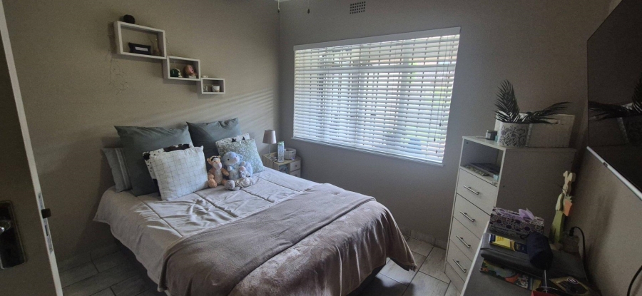 3 Bedroom Property for Sale in Brackenhurst Gauteng