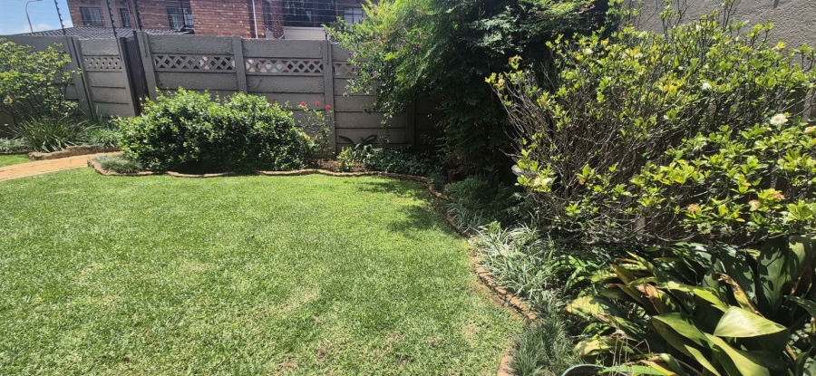 3 Bedroom Property for Sale in Brackenhurst Gauteng