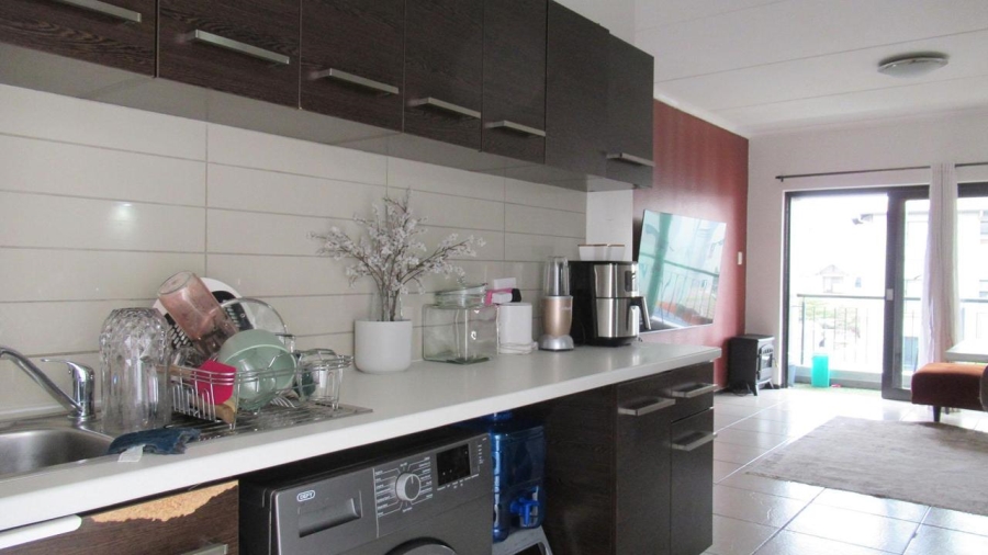 2 Bedroom Property for Sale in Oakdene Gauteng