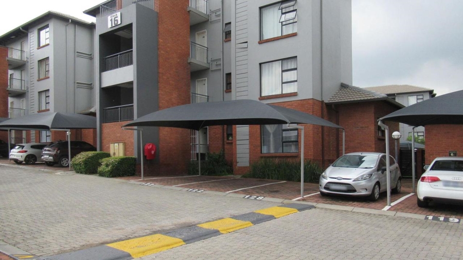 2 Bedroom Property for Sale in Oakdene Gauteng
