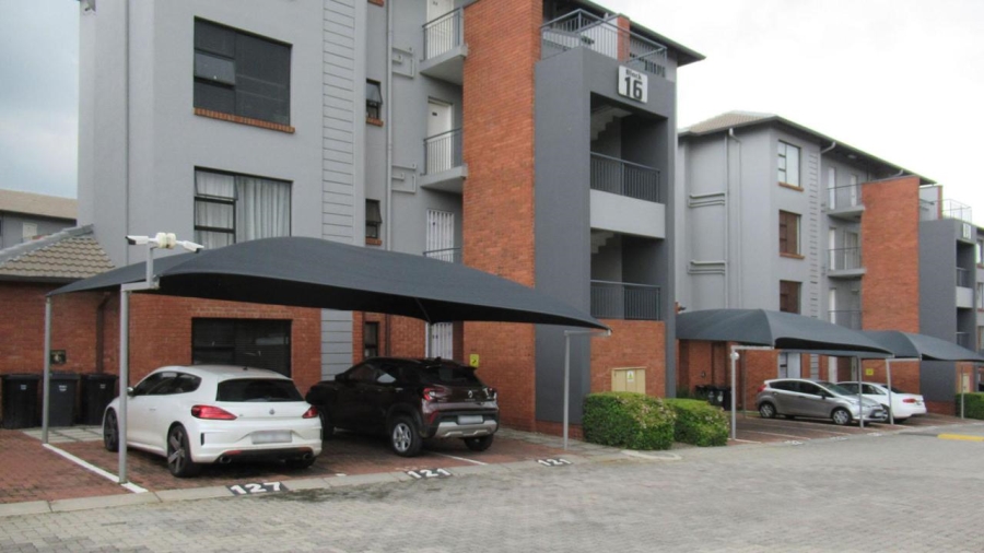 2 Bedroom Property for Sale in Oakdene Gauteng