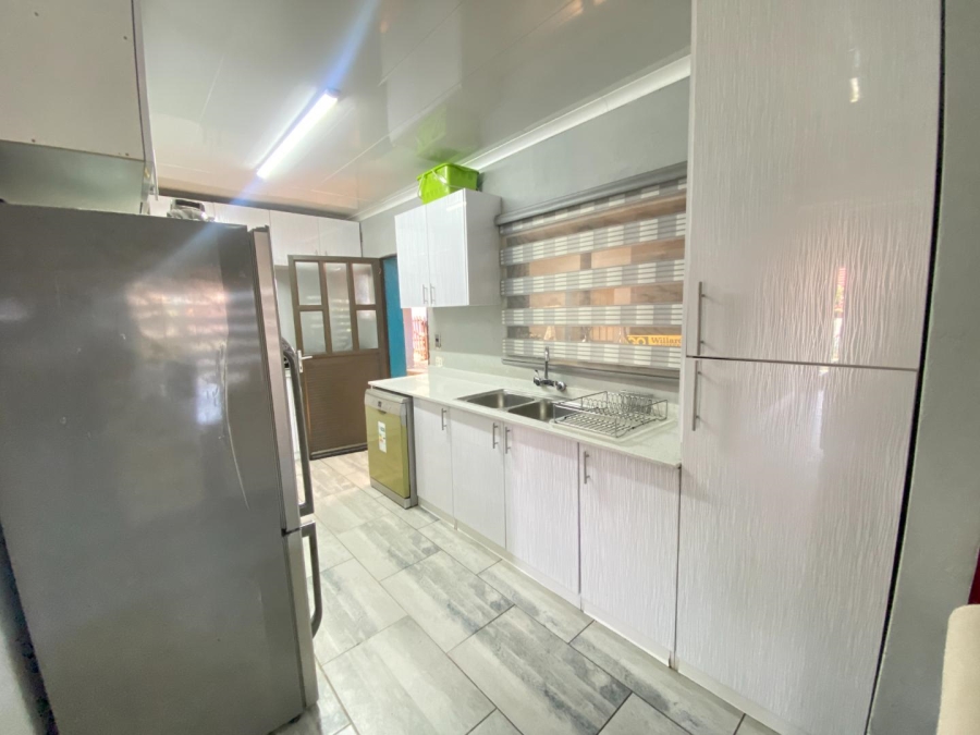 4 Bedroom Property for Sale in Evans Park Gauteng