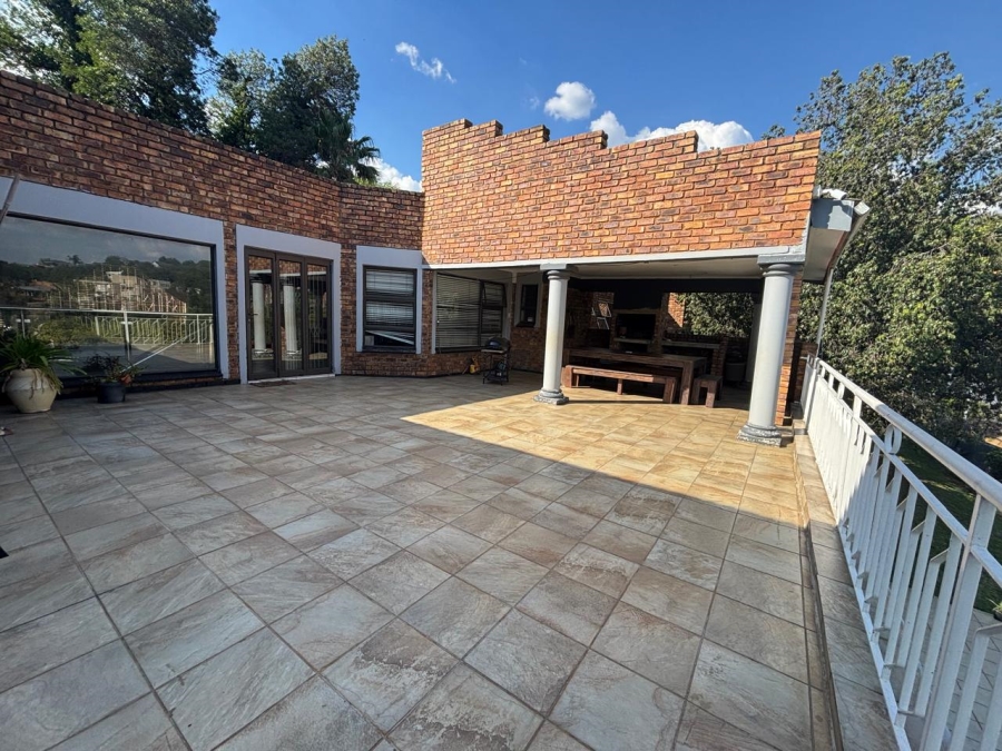 3 Bedroom Property for Sale in Glenvista Gauteng