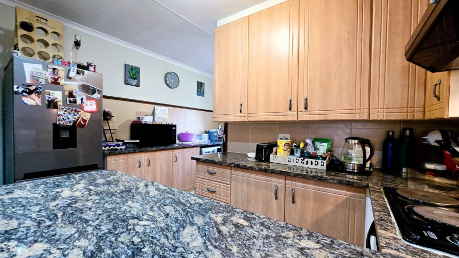 3 Bedroom Property for Sale in Equestria Gauteng