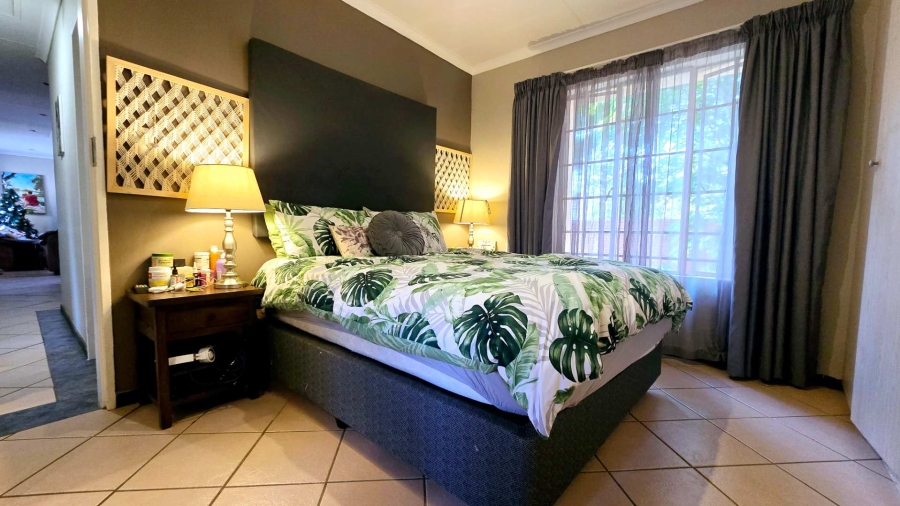 3 Bedroom Property for Sale in Equestria Gauteng