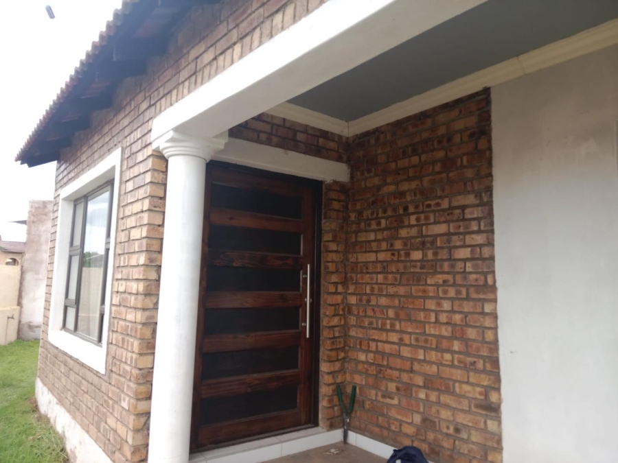 2 Bedroom Property for Sale in Soshanguve H Gauteng