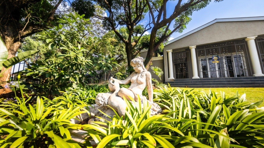 5 Bedroom Property for Sale in Pretoria Gardens Gauteng