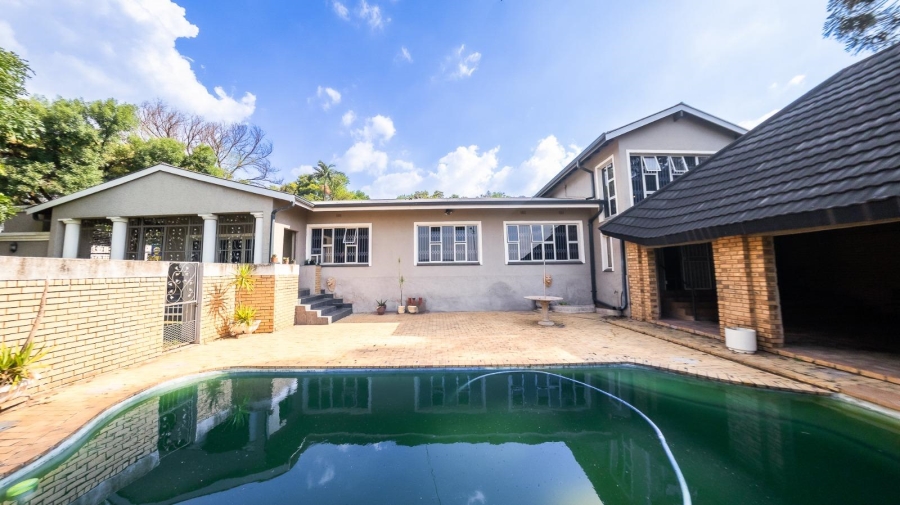 5 Bedroom Property for Sale in Pretoria Gardens Gauteng
